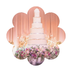 Bánh kem đám cưới là biểu tượng của hạnh phúc và sự ngọt ngào trong ngày trọng đại. Với thiết kế tinh tế, đa dạng về màu sắc và hương vị, bánh kem không chỉ là món tráng miệng mà còn là điểm nhấn thẩm mỹ quan trọng. Thông thường, bánh kem đám cưới được trang trí bằng hoa tươi, đường fondant, hoặc chocolate, thể hiện sự sang trọng và lãng mạn, góp phần tạo nên kỷ niệm khó quên cho cô dâu chú rể.