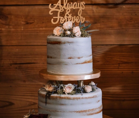 Bánh kem cưới hai tầng số 7