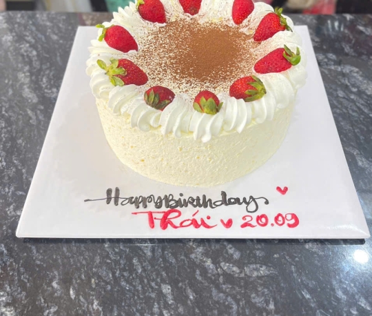 Bánh Kem Tươi Dâu Tây