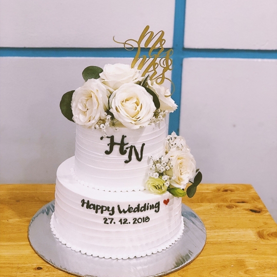 Bánh kem cưới hai tầng số 9