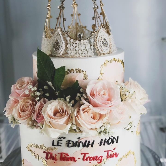 Bánh kem cưới hai tầng số 3