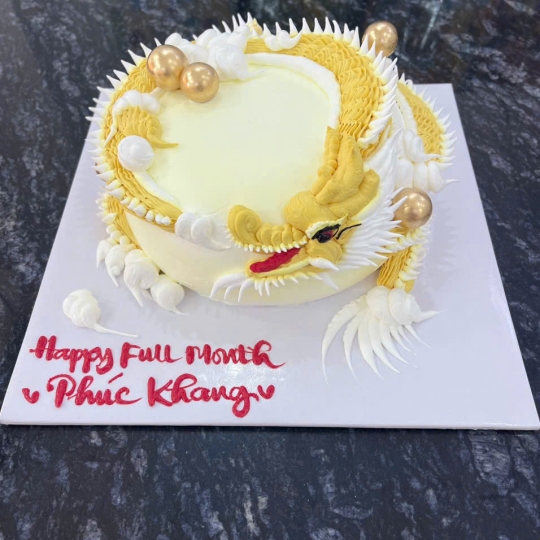 Bánh Chú Rồng Vàng